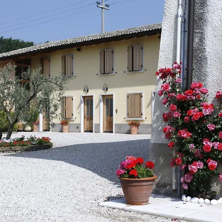 Alloggio per agriturismo Corte Dei Fiori Caprino Veronese